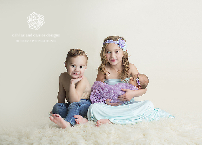 Dallas Newborn Sibling Photographer